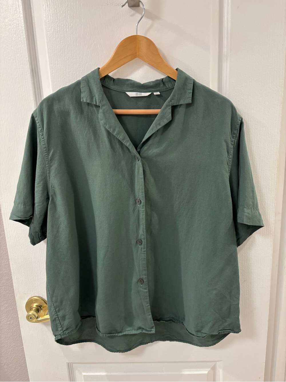 Uniqlo Linen Blend Open Collar Shirt Short Sleeve Button Front Camp Shirt